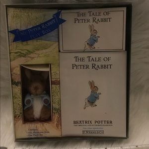 The Tale of Peter Rabbit Book Set